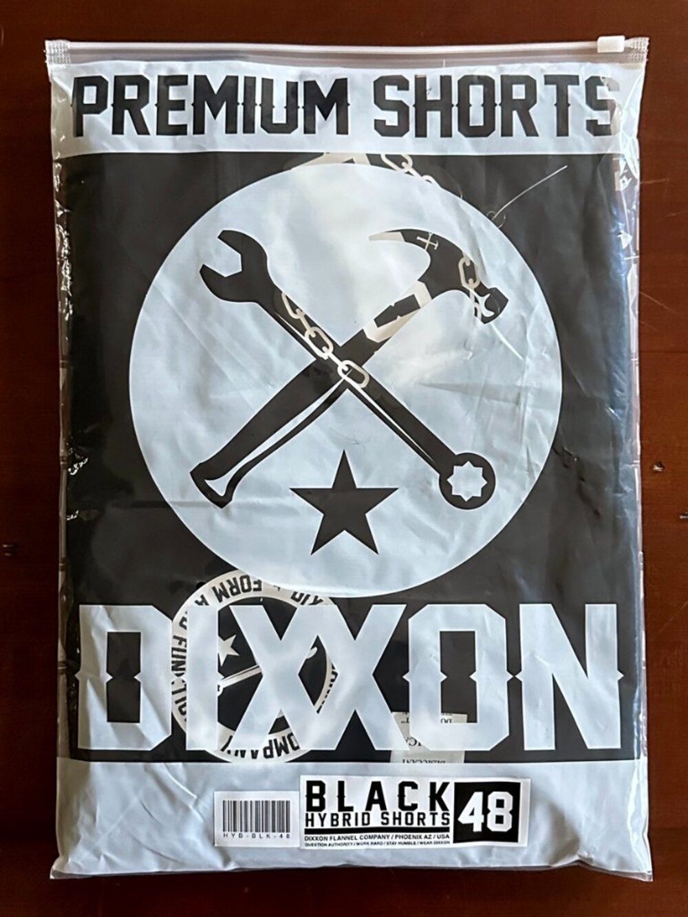 DIXXON Premium Shorts Men’s Black Hybrid Shorts Size 48